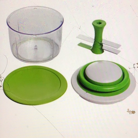 CHEF’N VEGGICHOP HAND-POWERED FOOD CHOPPER - Picture 11 of 11